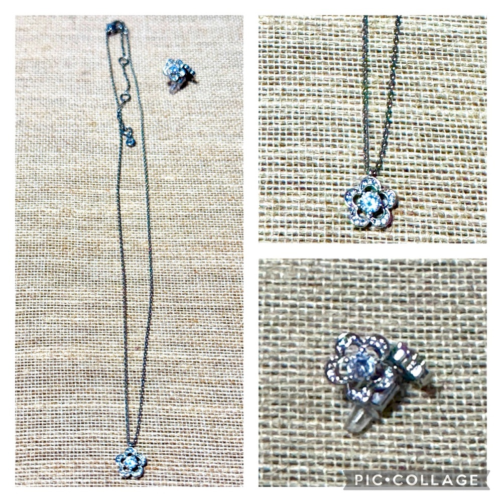 ❌ SOLD ❌Kate Spade Mini Floral Pave Pendant Necklace & Earring Set